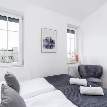 Radziwillowska Cracow Planty By Renters Apartamento