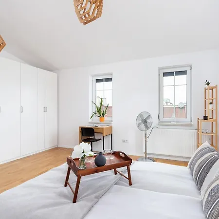 Radziwillowska Cracow Planty By Renters Apartamento