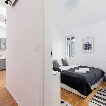 Radziwillowska Cracow Planty By Renters Apartamento